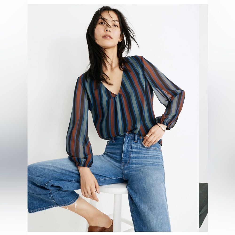 Madewell Sheer-Sleeve Top in Academy
Stripe size Medium.